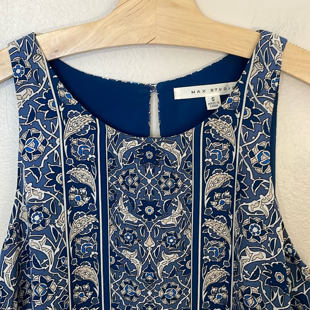 Excellent Condition Max Studio Tank. Small - Picture 2 of 8